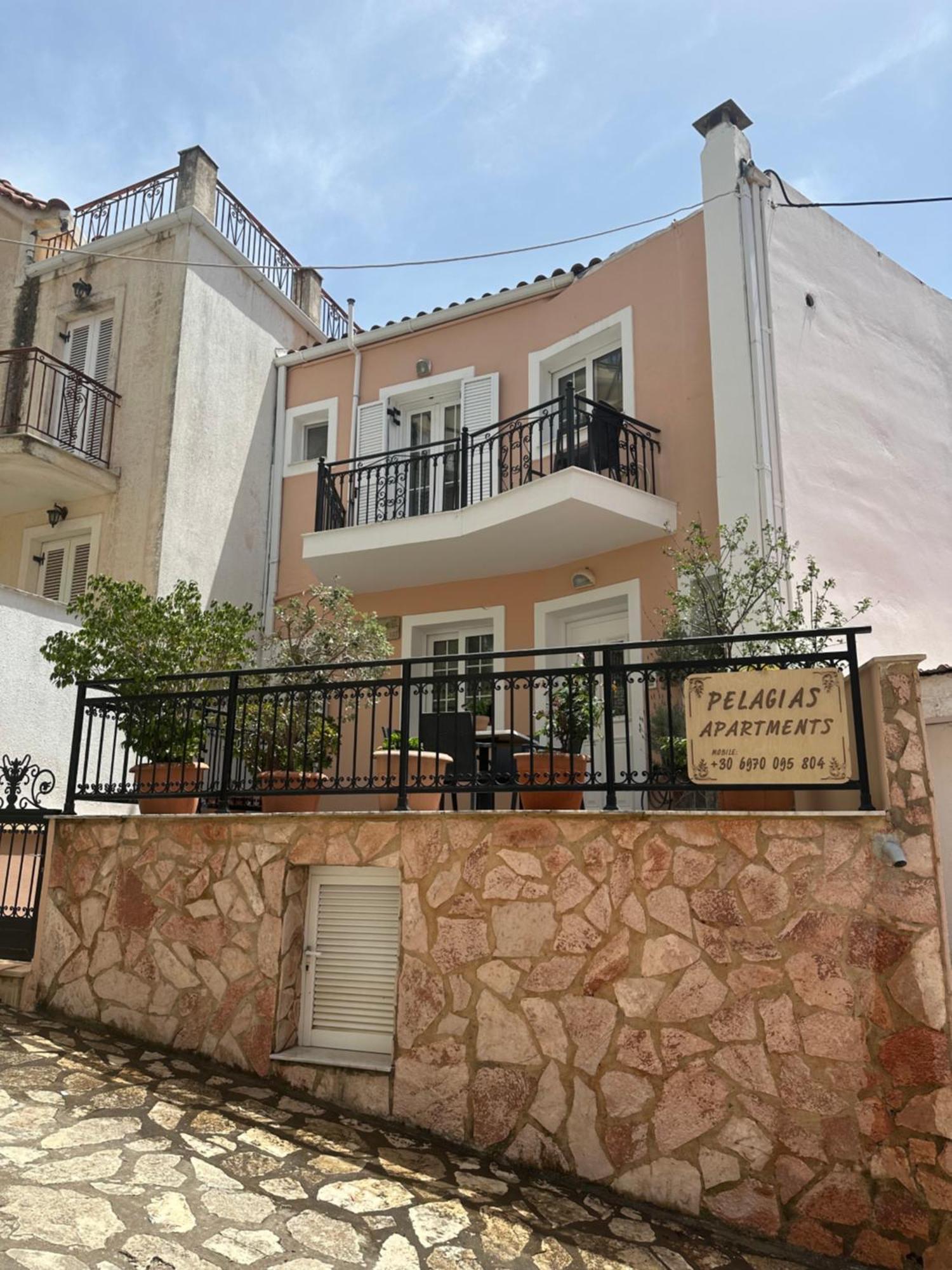 Pelagias Apartments Айя-Евфимия Экстерьер фото